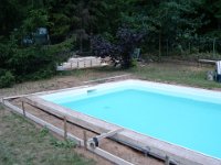 Bau Pool 182